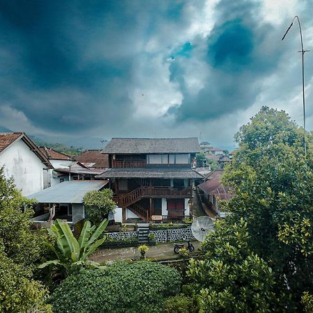 Munduk Tjeraki Houseゲストハウス エクステリア 写真