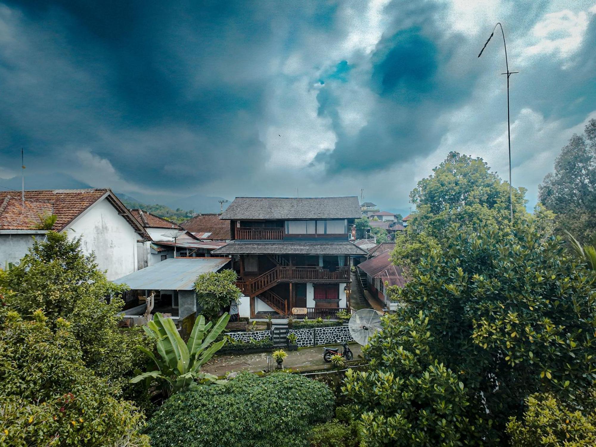 Munduk Tjeraki Houseゲストハウス エクステリア 写真